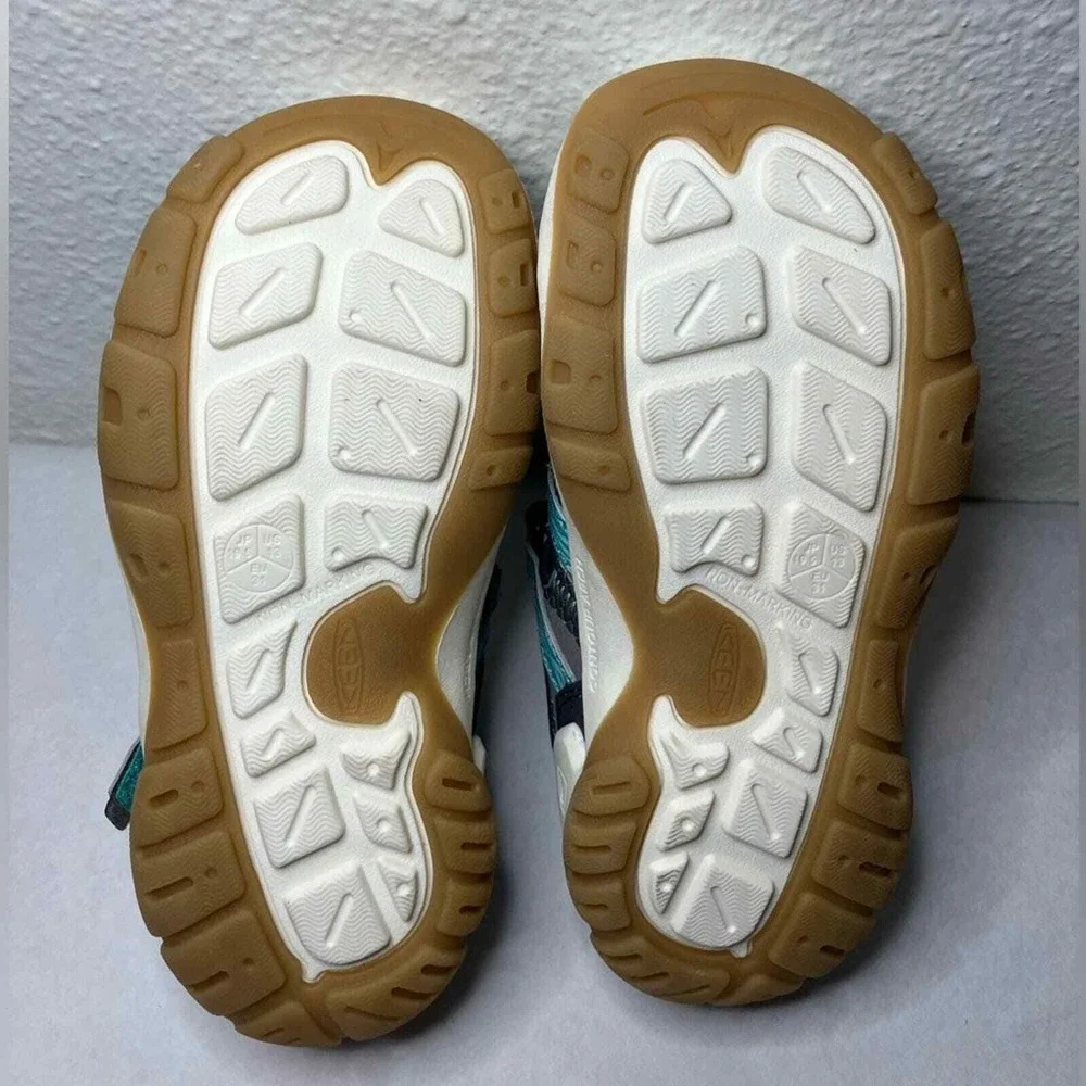New Keen Knotch Creek Kids‎ Sandals Closed Toed Hiking Water Blue play camping